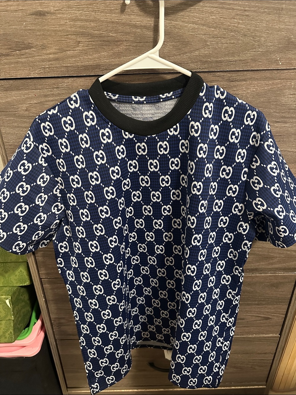 Men’s Short Sleeve Tee in Blue & White size S